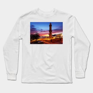 Tea Pot & Lighthouse - Sunset in Warnemünde - Baltic Sea Long Sleeve T-Shirt